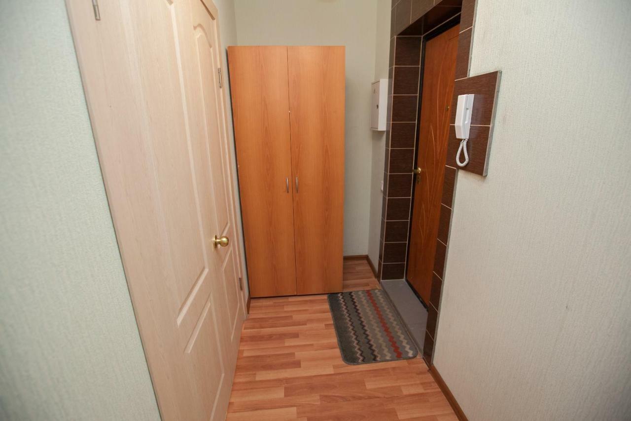 Apartament on Chetaeva Appartement Kazan Buitenkant foto