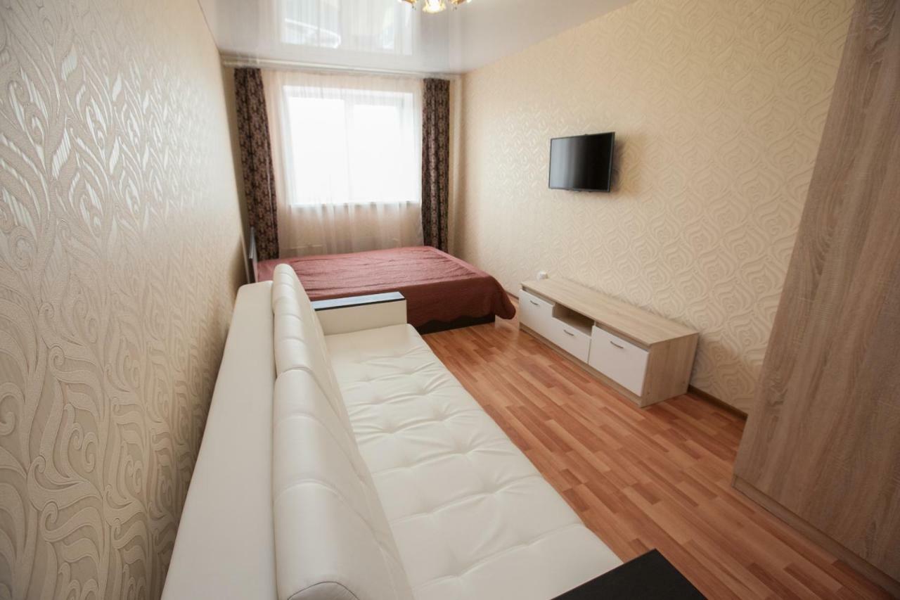 Apartament on Chetaeva Appartement Kazan Buitenkant foto